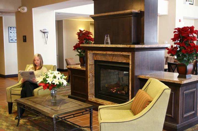 Hampton Inn & Suites Chicago/סנט צ'ארלס מראה חיצוני תמונה